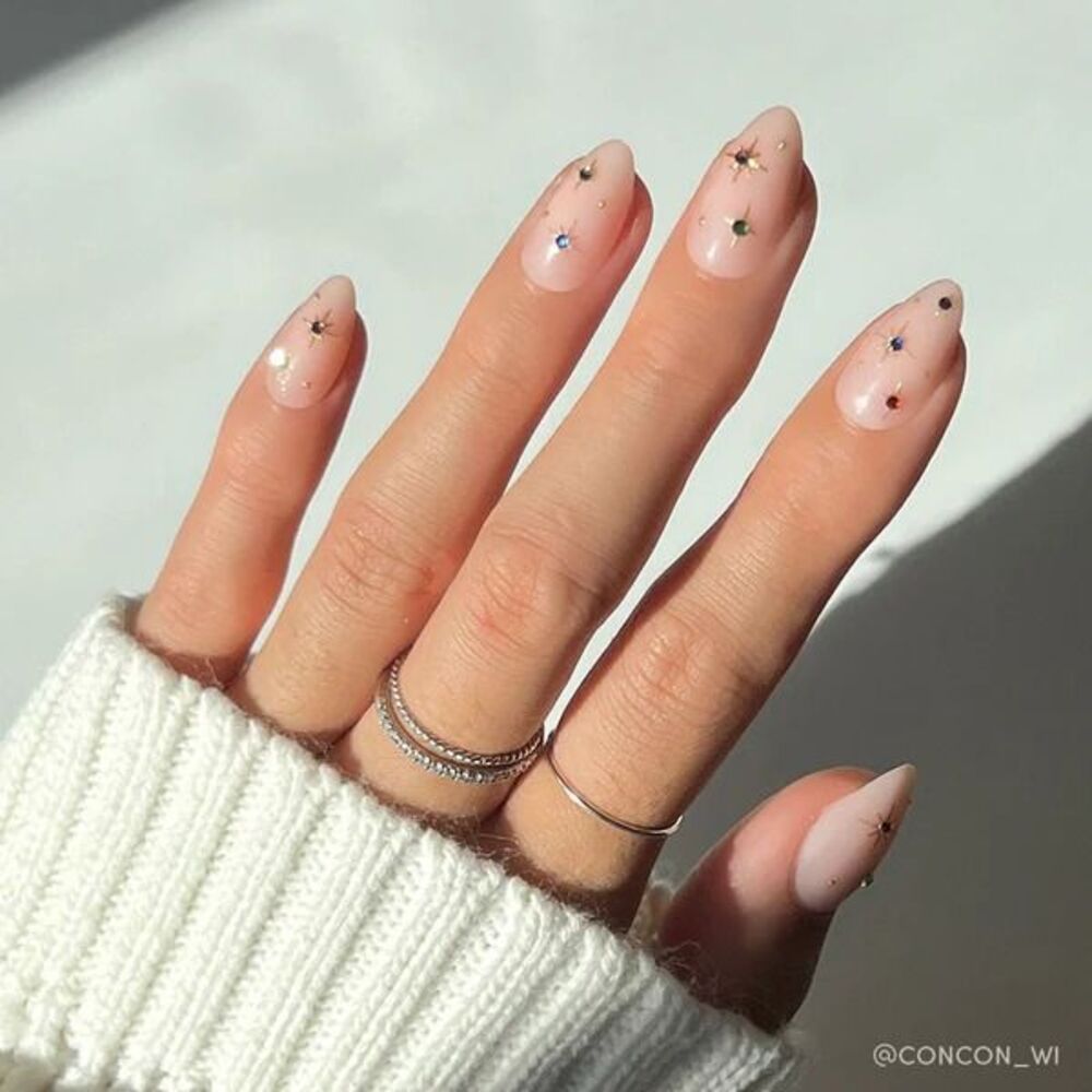 Glamnetic Press-On Nails Short Almond North Star (Set of 2)